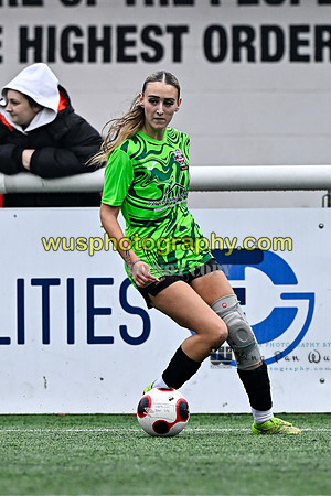 20251115-121223 Chatham Town FC Girls U15 Reds v Lewes FC Select Girls U15