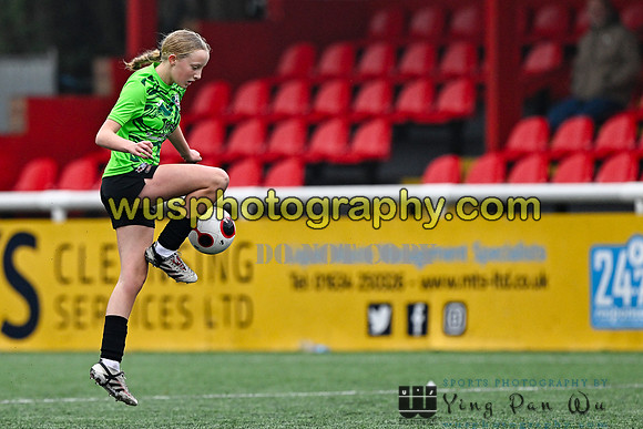 20251115-121216 Chatham Town FC Girls U15 Reds v Lewes FC Select Girls U15