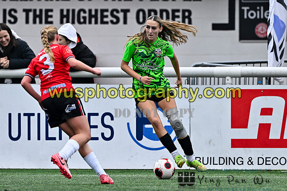 20251115-121223B Chatham Town FC Girls U15 Reds v Lewes FC Select Girls U15