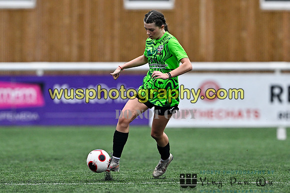 20251115-121243A Chatham Town FC Girls U15 Reds v Lewes FC Select Girls U15