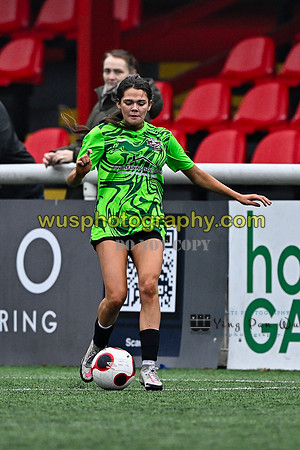 20251115-121419 Chatham Town FC Girls U15 Reds v Lewes FC Select Girls U15
