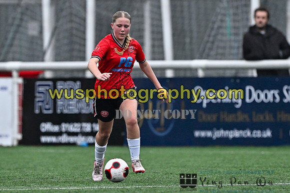 20251115-122001 Chatham Town FC Girls U15 Reds v Lewes FC Select Girls U15
