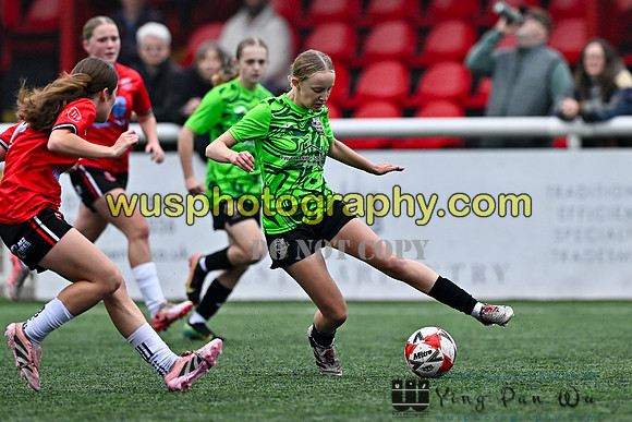20251115-122247 Chatham Town FC Girls U15 Reds v Lewes FC Select Girls U15
