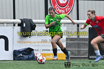20251115-123225 Chatham Town FC Girls U15 Reds v Lewes FC Select Girls U15
