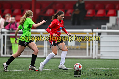 20251115-125940A Chatham Town FC Girls U15 Reds v Lewes FC Select Girls U15