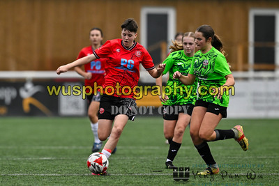 20251115-130223A Chatham Town FC Girls U15 Reds v Lewes FC Select Girls U15