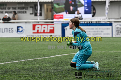 20251115-130530 Chatham Town FC Girls U15 Reds v Lewes FC Select Girls U15