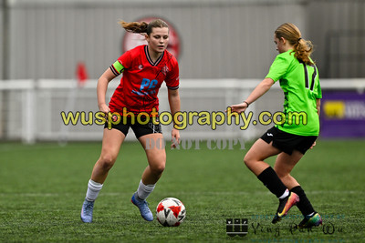 20251115-130839D Chatham Town FC Girls U15 Reds v Lewes FC Select Girls U15