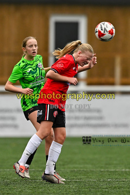 20251115-130917 Chatham Town FC Girls U15 Reds v Lewes FC Select Girls U15