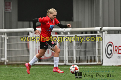 20251115-130958 Chatham Town FC Girls U15 Reds v Lewes FC Select Girls U15