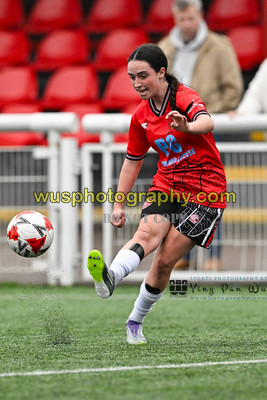 20251115-131848 Chatham Town FC Girls U15 Reds v Lewes FC Select Girls U15