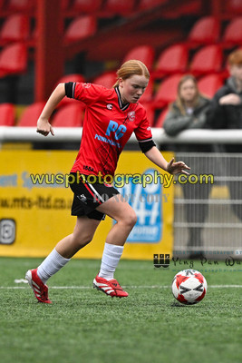 20251115-132131 Chatham Town FC Girls U15 Reds v Lewes FC Select Girls U15