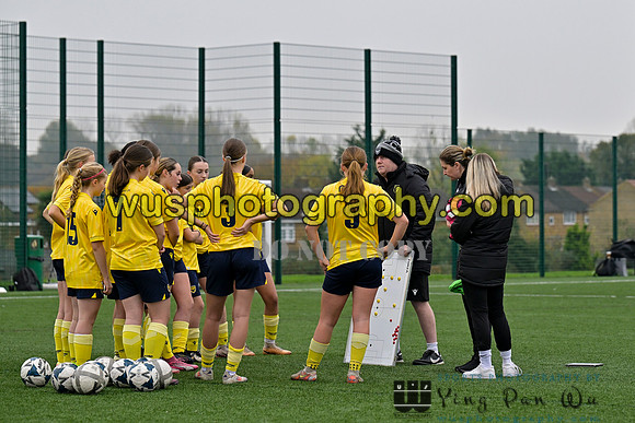 20241109-094710 West Ham United Performance Claret Girls U14 v Oxford United Girls U14
