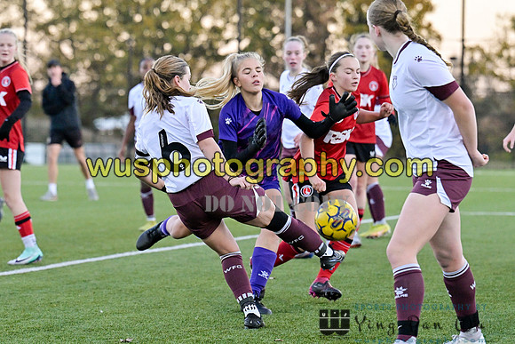 20231125-154947C Charlton Athletic Academy Girls U15 v Watford FC Girls U16