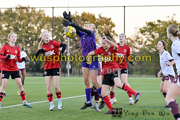20231125-154945E Charlton Athletic Academy Girls U15 v Watford FC Girls U16