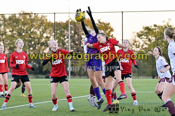 20231125-154945A Charlton Athletic Academy Girls U15 v Watford FC Girls U16
