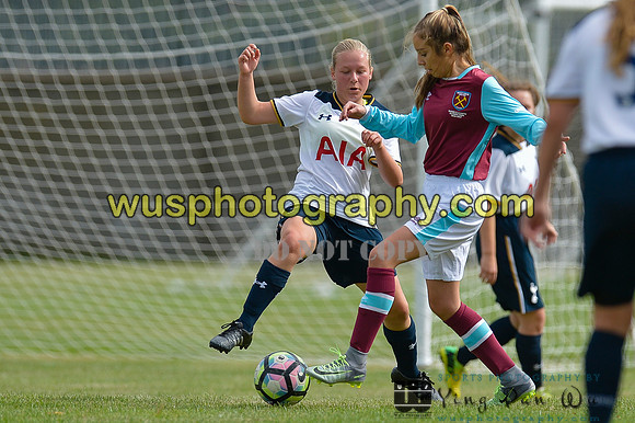 20160925-115841-2 Tottenham Hotspur Girls U16 v West Ham United Girls U16