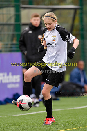 20211211-120051 West Ham United Academy Girls U16 v London Bees Academy U16