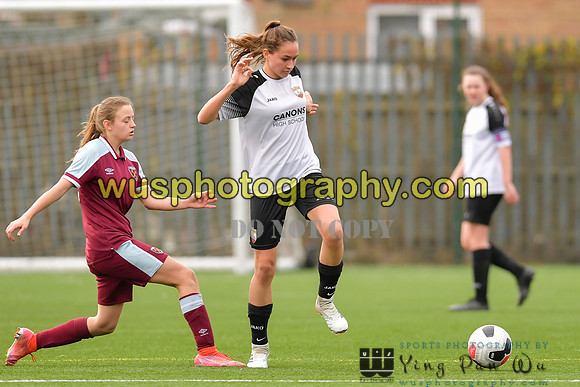 20211211-114016 West Ham United Academy Girls U16 v London Bees Academy U16
