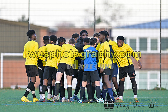 20221210-133627 Welling United FC Boys U16 v Crown Pro Elite Football Academy U15