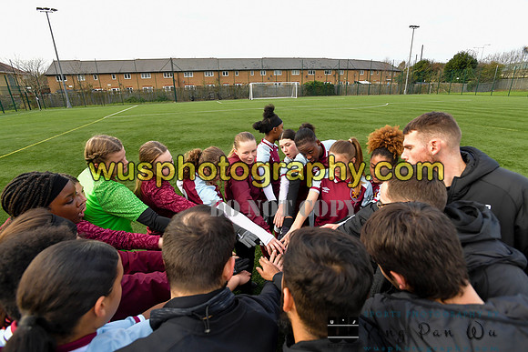 20211211-103654 West Ham United Academy Girls U16 v London Bees Academy U16