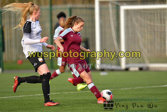 20211211-104405 West Ham United Academy Girls U16 v London Bees Academy U16