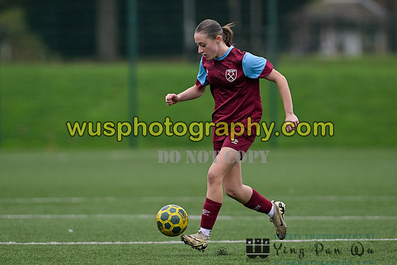 20241109-111148 West Ham United Performance Claret Girls U14 v Oxford United Girls U14