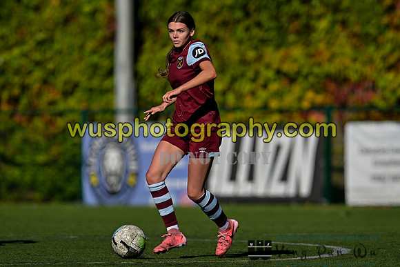 20240928-102651 Millwall Lionesses U18 v West Ham United Development U18
