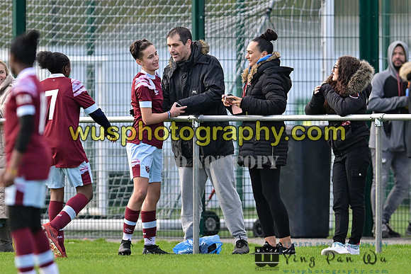 20221119-101810 Tottenham Hotspur Women FC Academy U15 v West Ham United Academy Girls U15