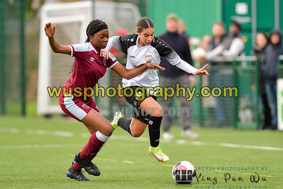 20211211-113945E West Ham United Academy Girls U16 v London Bees Academy U16