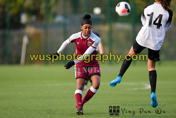 20211211-105535A West Ham United Academy Girls U16 v London Bees Academy U16