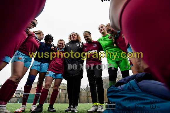 20220115-144353 West Ham United Performance Girls U16 v London City Lionesses U16