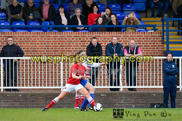 20150419-110147 Charlton Athletic Girls U16 v Enfield Town Ladies Youth U16