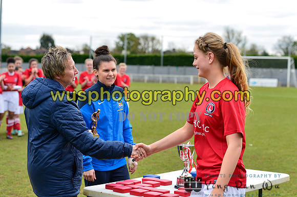 20150419-121216 Charlton Athletic Girls U16 v Enfield Town Ladies Youth U16