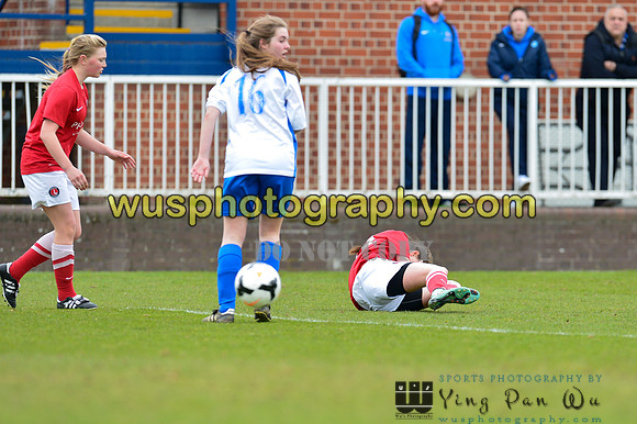 20150419-115345 Charlton Athletic Girls U16 v Enfield Town Ladies Youth U16