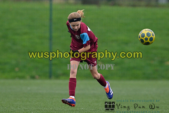 20241109-112300A West Ham United Performance Claret Girls U14 v Oxford United Girls U14