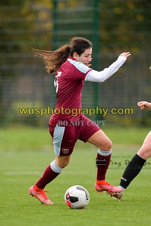 20211211-113047 West Ham United Academy Girls U16 v London Bees Academy U16