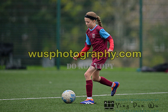 20241109-094115 West Ham United Performance Claret Girls U14 v Oxford United Girls U14