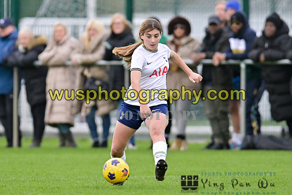 20221119-113605A Tottenham Hotspur Women FC Academy U15 v West Ham United Academy Girls U15