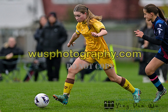 20241102-121612C Sutton United Girls U13 v Hartland Girls Academy U13