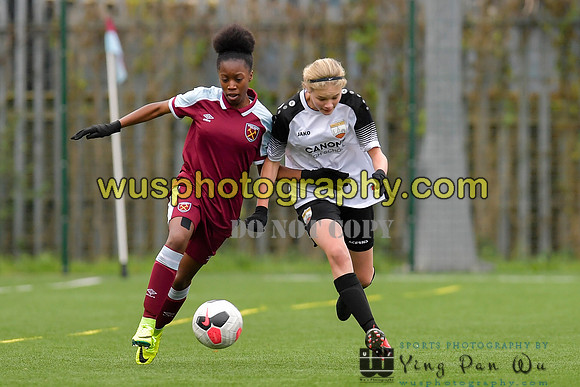 20211211-120344A West Ham United Academy Girls U16 v London Bees Academy U16