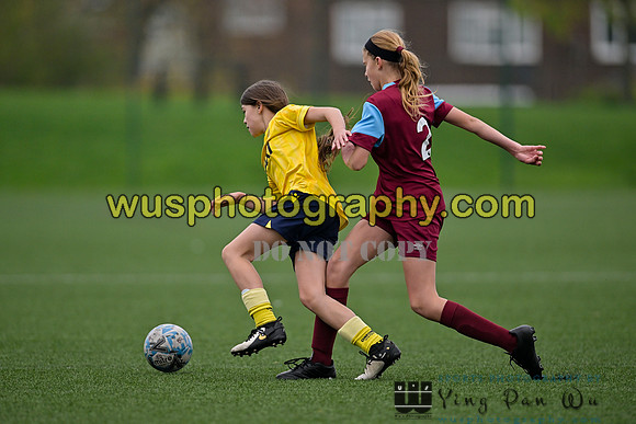 20241109-114507B West Ham United Performance Claret Girls U14 v Oxford United Girls U14