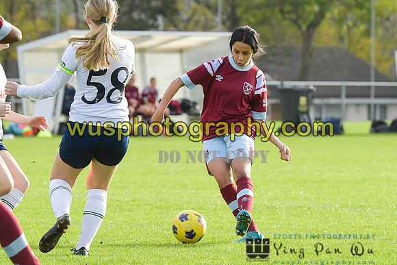 20221119-105657 Tottenham Hotspur Women FC Academy U15 v West Ham United Academy Girls U15