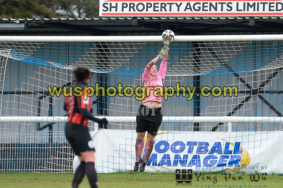 20160131-143257-3 Enfield Town FC Ladies v Queens Park Rangers Ladies