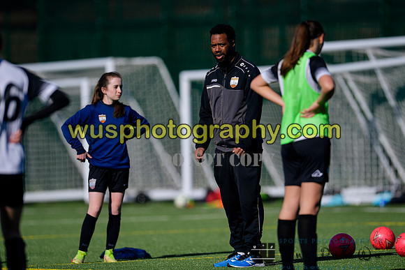 20220319-142457 London Bees Academy U14 v AFC Bournemouth Girls U14