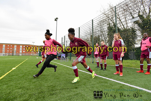 20211211-102856 West Ham United Academy Girls U16 v London Bees Academy U16