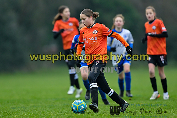 20250118-103755A Haywards Heath Town Youth FC Girls U12 v Whiteley Wanderers FC Girls U12 Kites