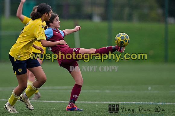 20241109-110905 West Ham United Performance Claret Girls U14 v Oxford United Girls U14