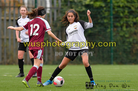 20211211-120636A West Ham United Academy Girls U16 v London Bees Academy U16