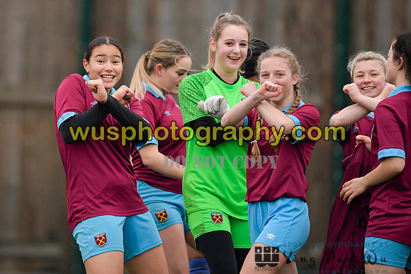 20220115-144622 West Ham United Performance Girls U16 v London City Lionesses U16